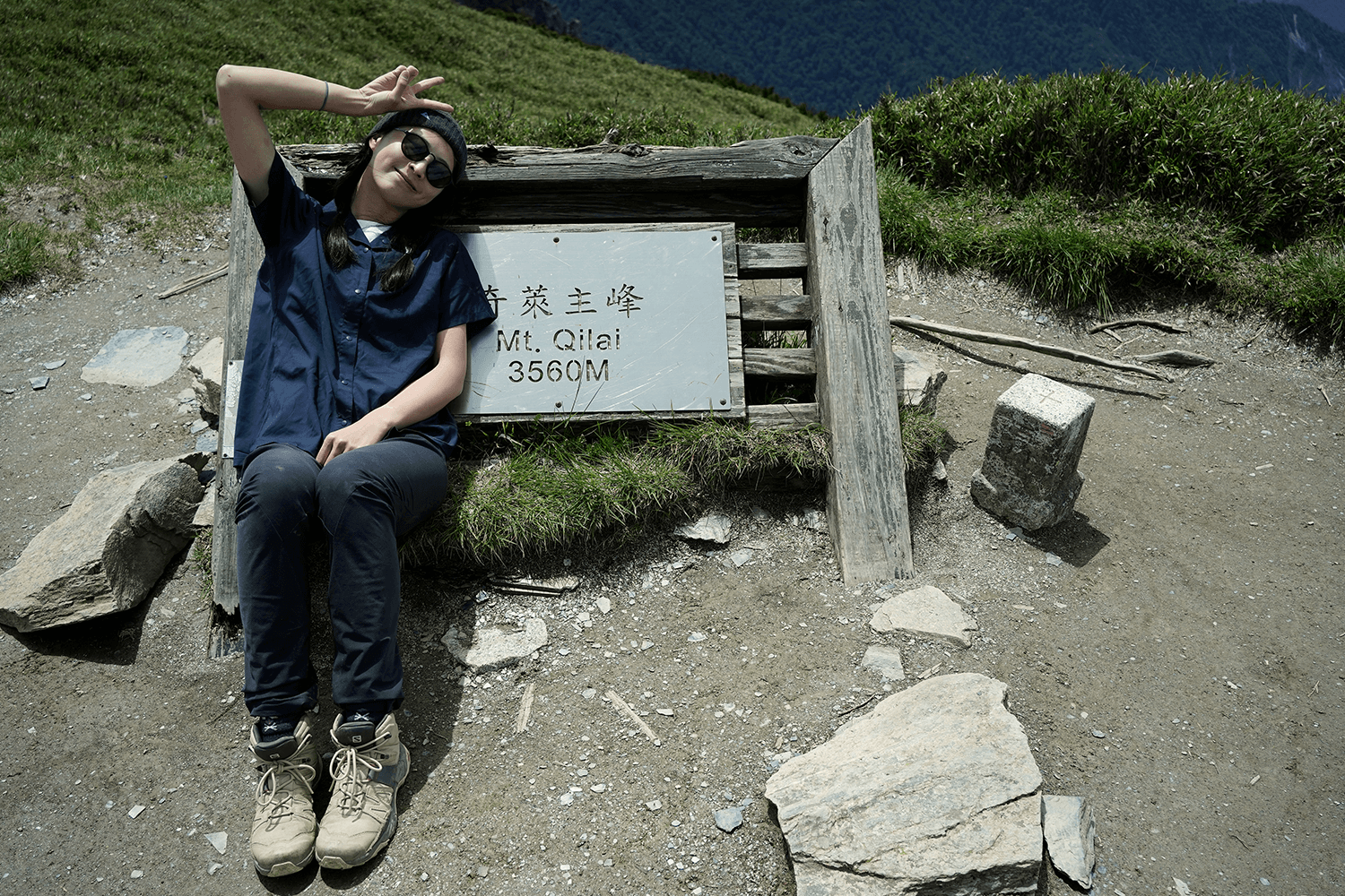 CRYSTAL sunglasses on Mount Qilai